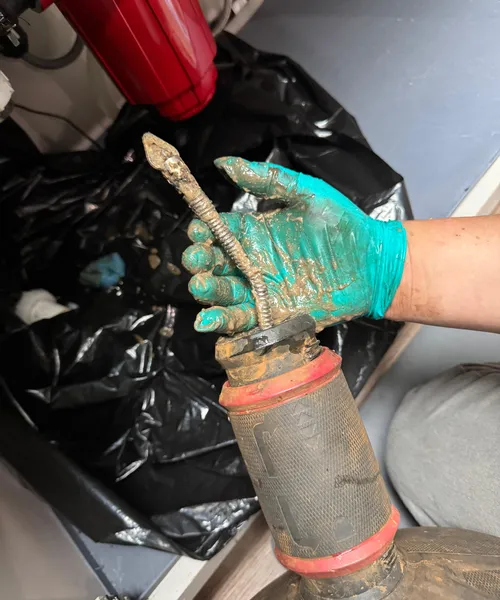 Clear grease in sinks in Bellevue 